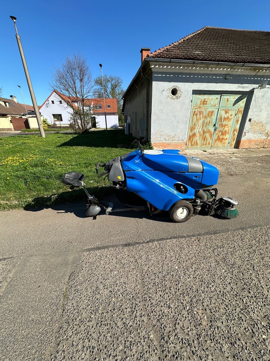 Green Machines 414 RS- zametací stroj 50mth. - 3