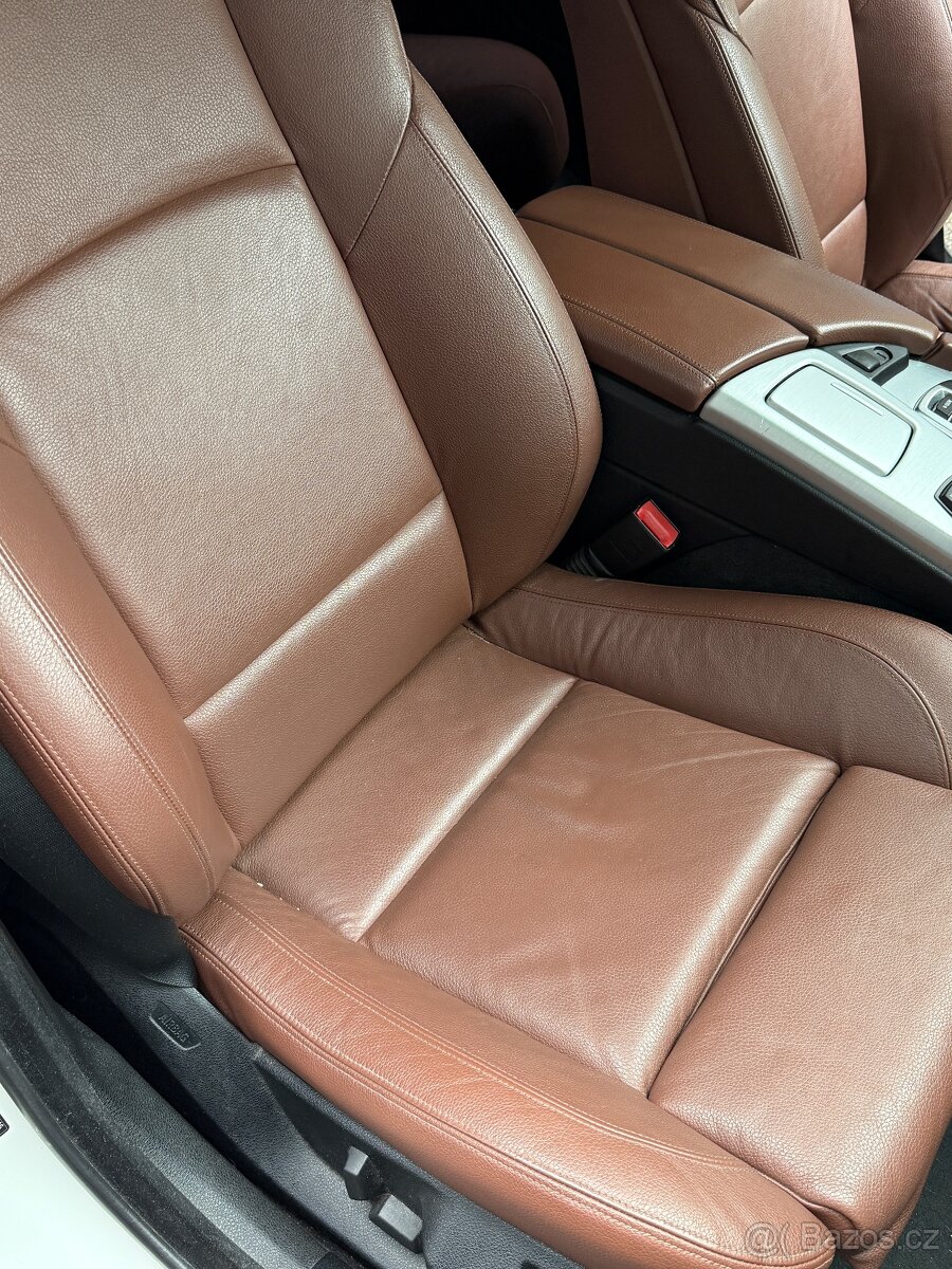 Sportovní SEDAČKY BMW F11 - 3