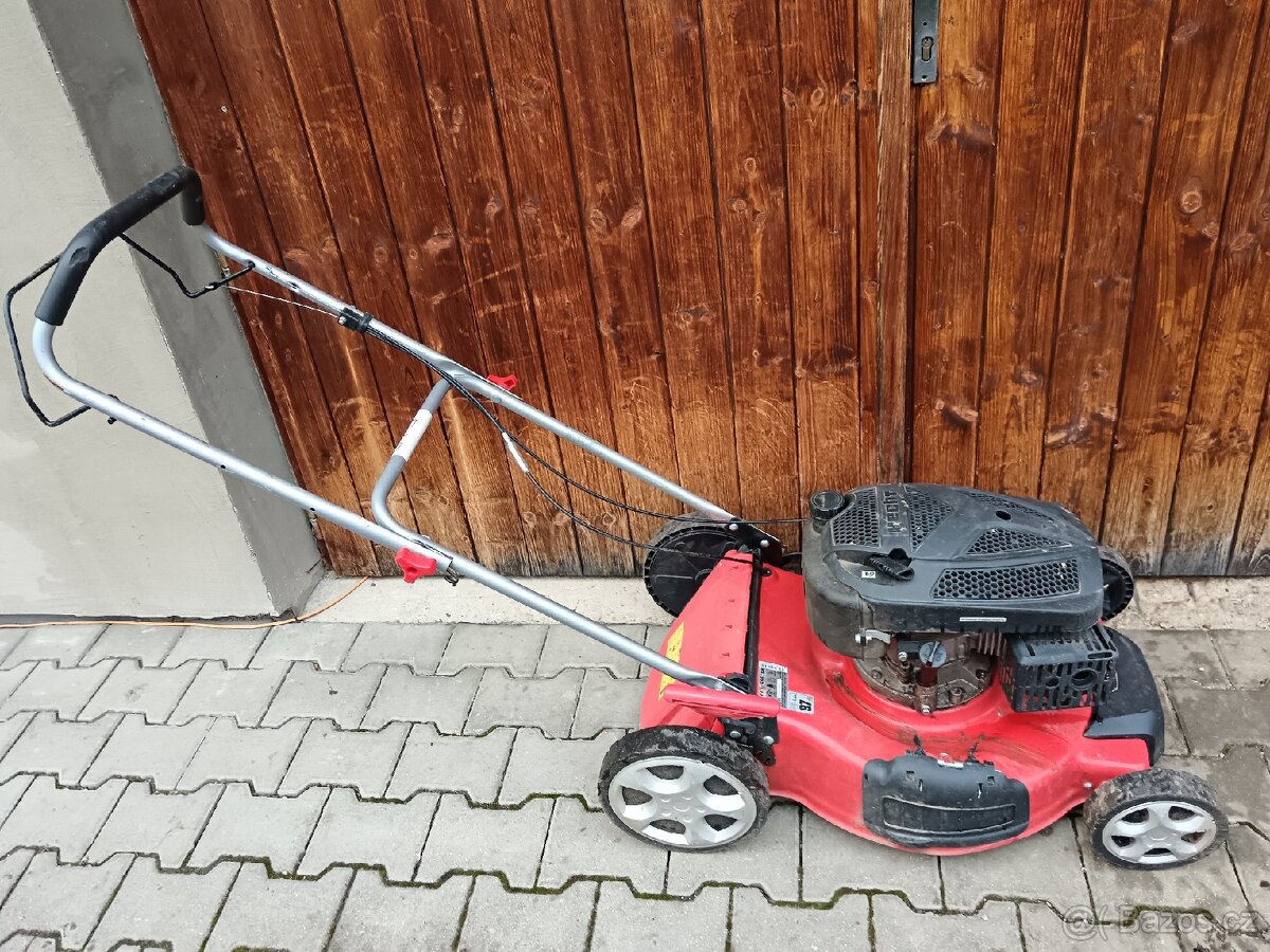 Sekačka na trávu hecht - 3