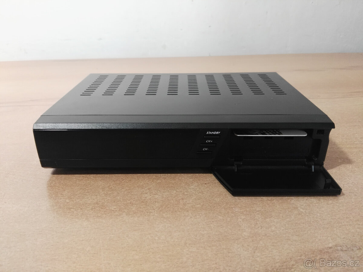 Satelitní přijímač Zircon FUNBOX - 3