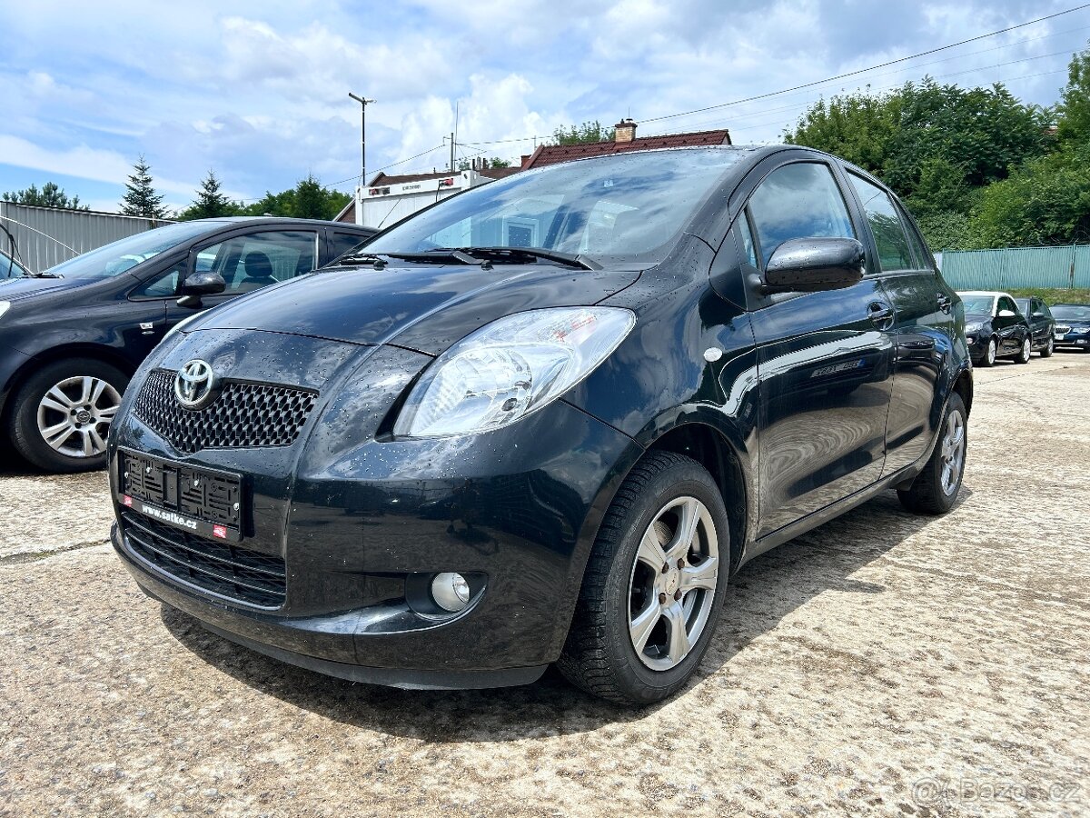 Toyota Yaris - 3