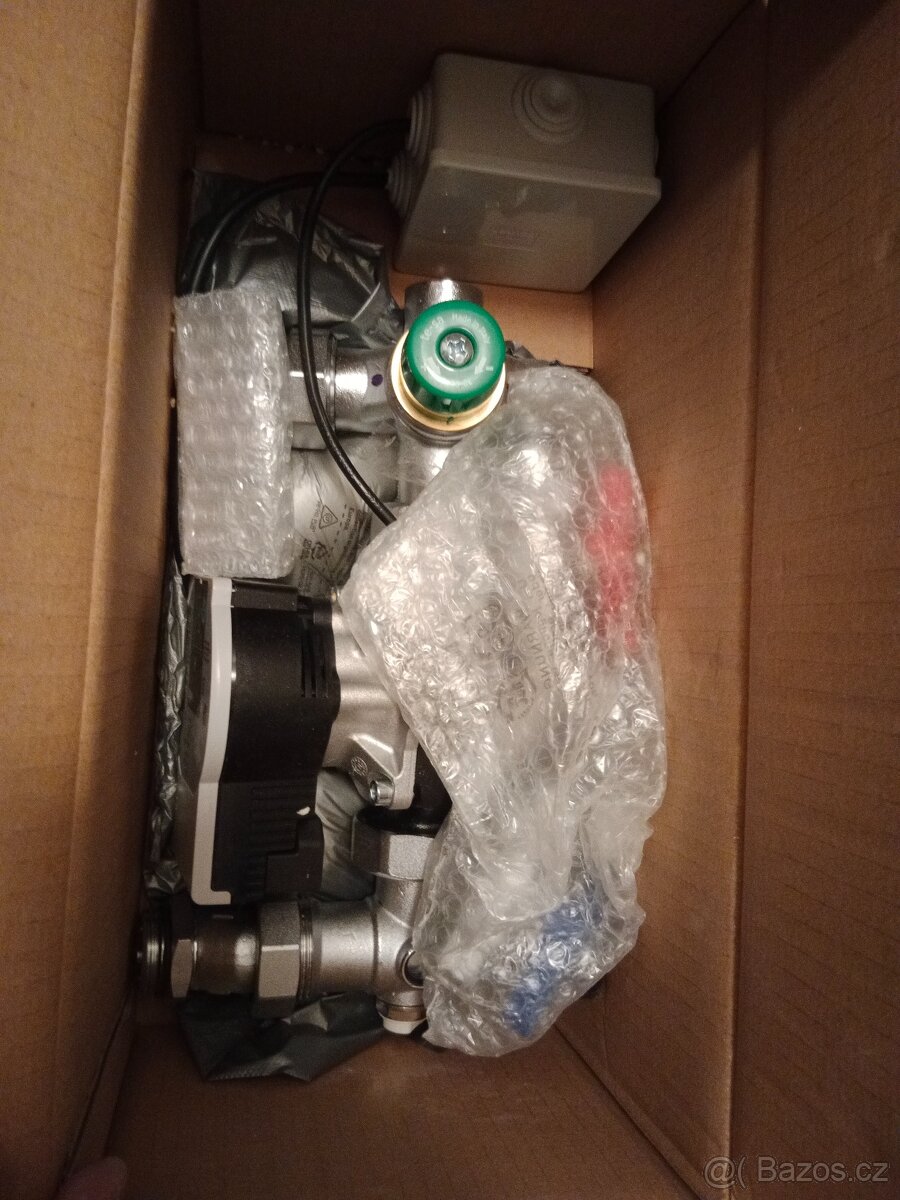 CONCEPT 248N směšovací jednotka + radiátory - 3