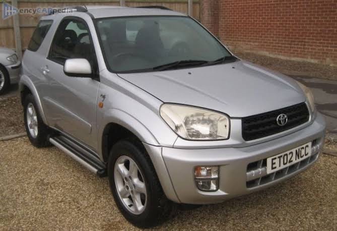 Toyota RAV4 - 3