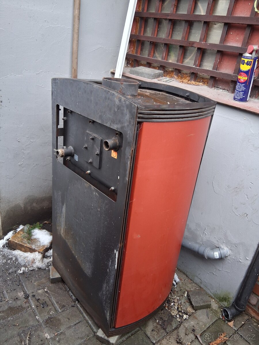 Krbová kamna s výměníkem. - 3