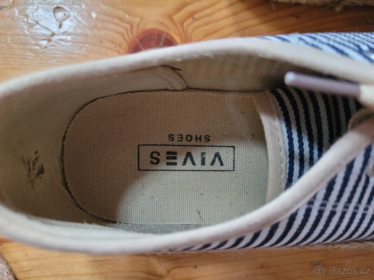 Dámské tenisky plátěné - 3