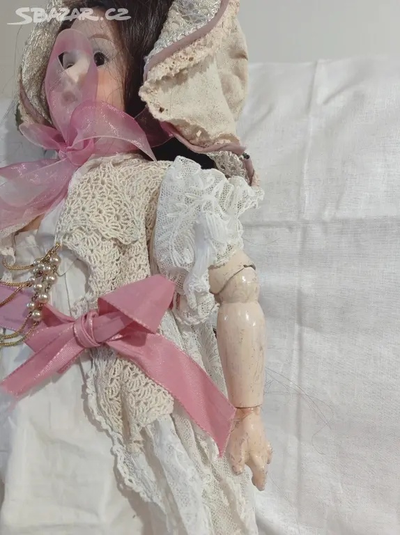 Starožitná kloubová panenka . - 3