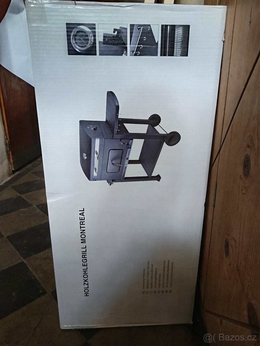 Gril na dřevěné uhlí Montreal - 3