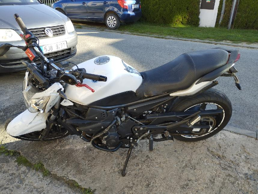 Yamaha XJ6 2010 na díly - 3