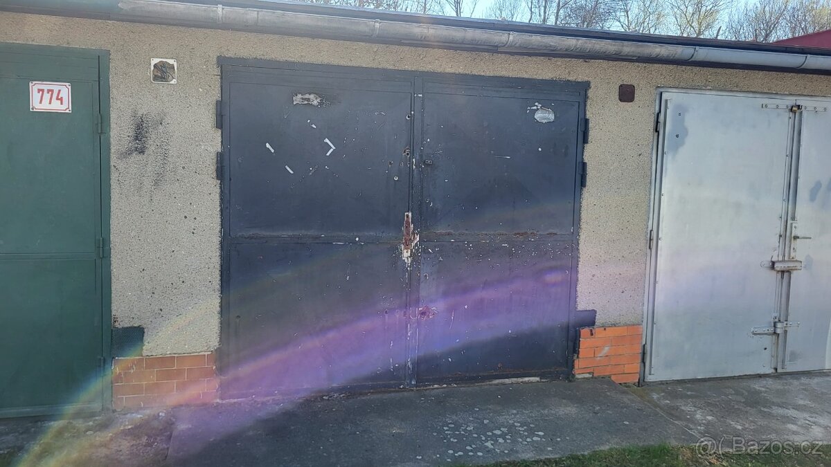 Prodám garáž Šternberk - 3