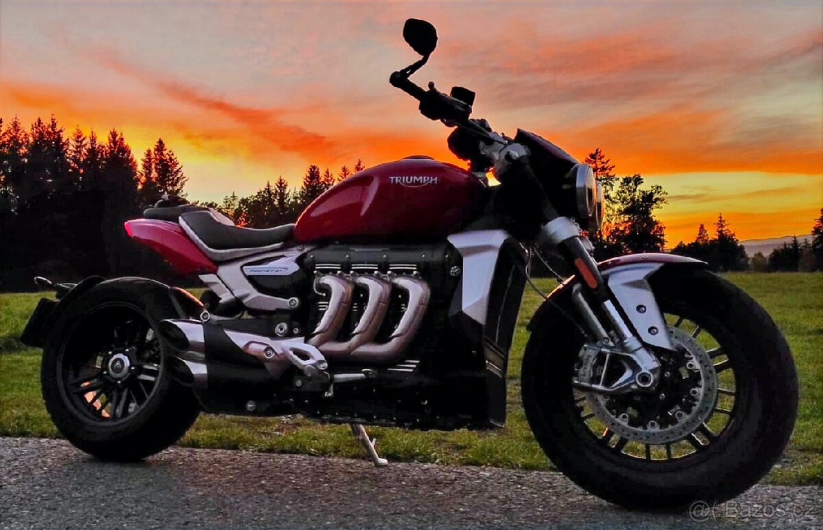 TRIUMPH Rocket 3 R - 3