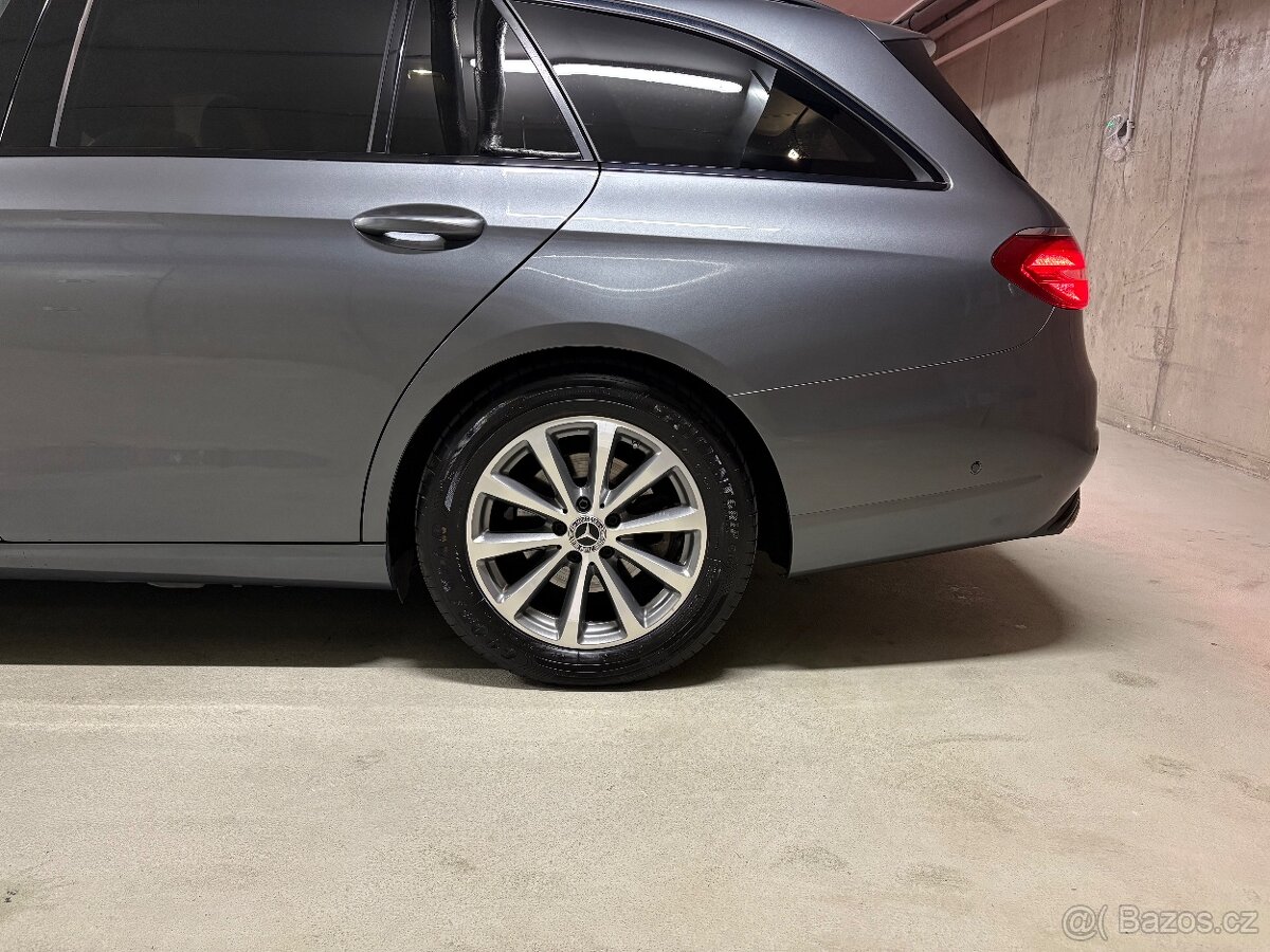 Mercedes-Benz E200 kombi/9G/ČR-1. maj./servis MB/152 tkm - 3