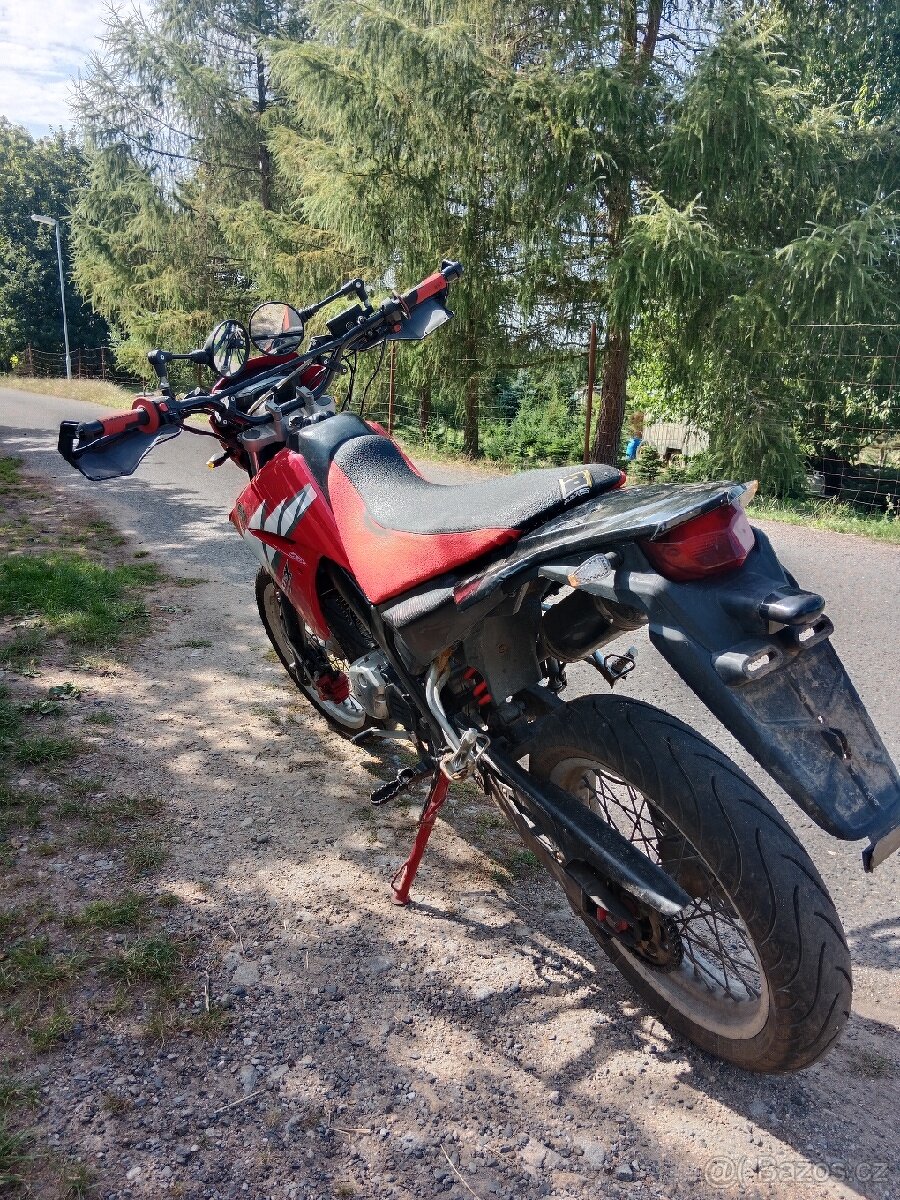 Yamaha XT 125x - 3