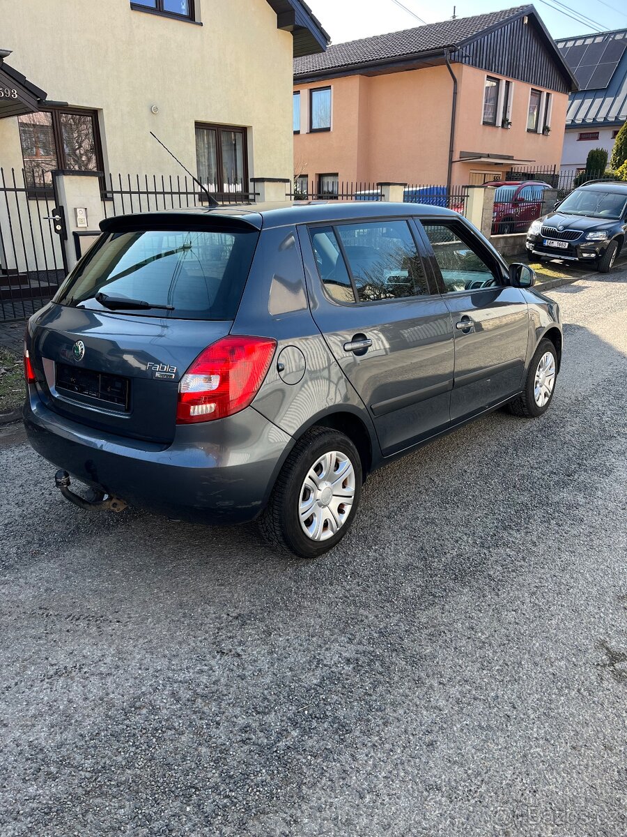 Škoda Fabia 2 1.4 16V 63kW - 3