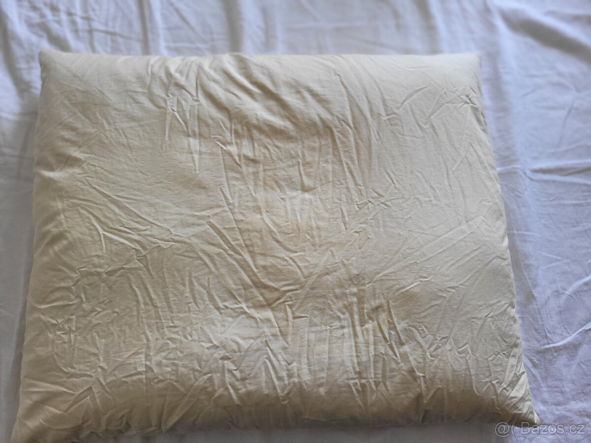 Polštář / peří - 3