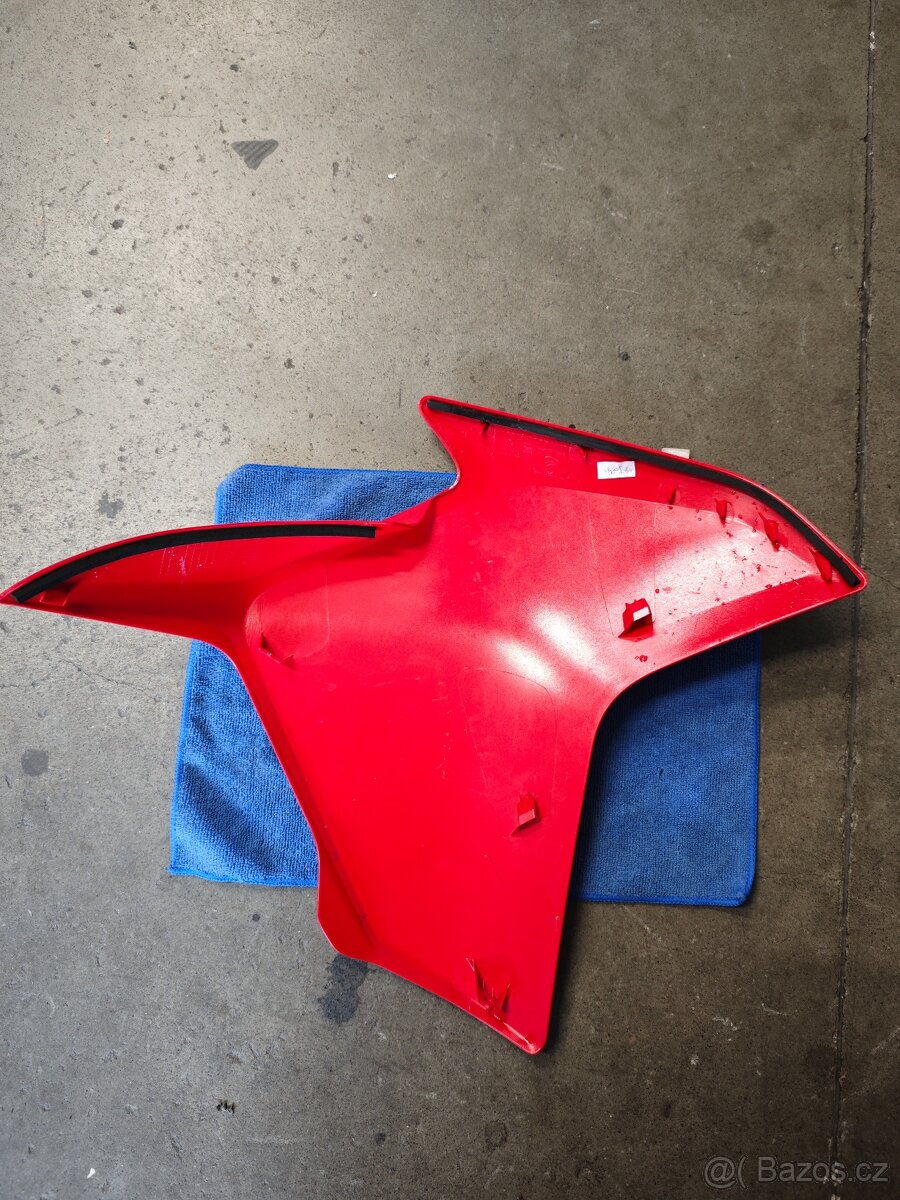 Ducati Multistrada V2 S 480P9331AI boční plast - 3