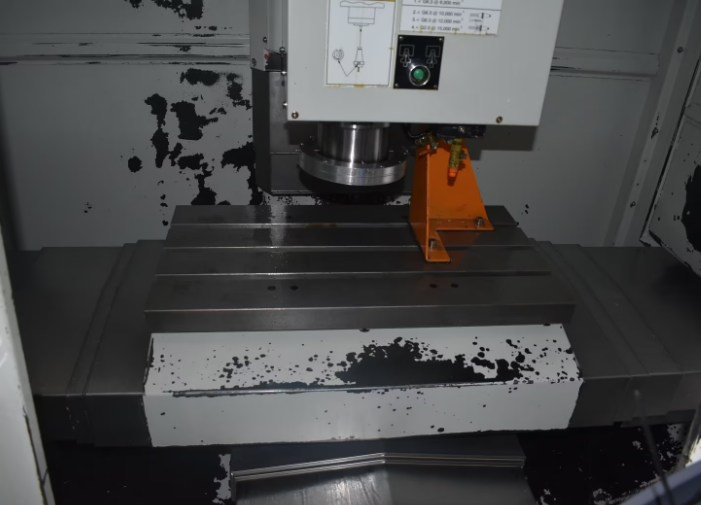 Obráběcí centra - vertikální VMX 1O - 3