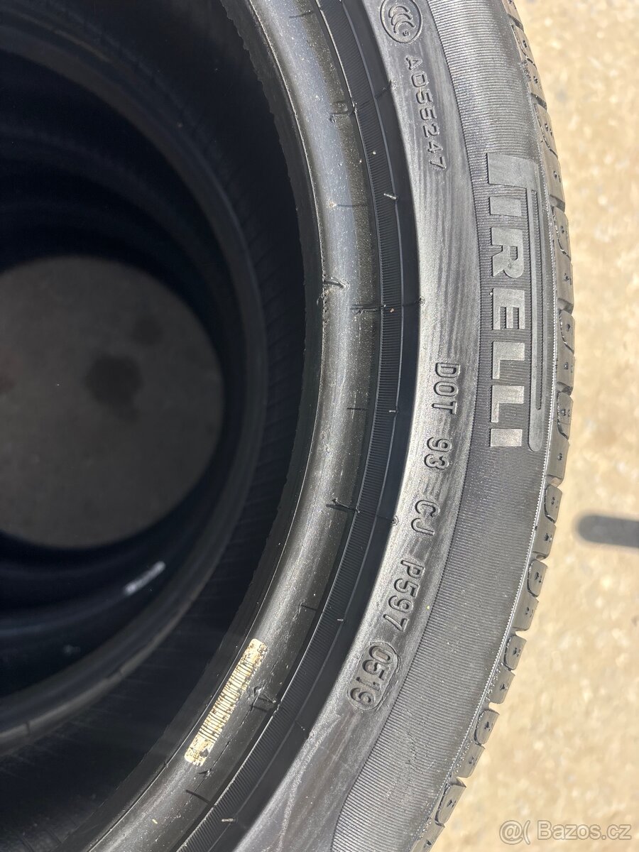 Prodám PIRELLI 225/45/17 - 3