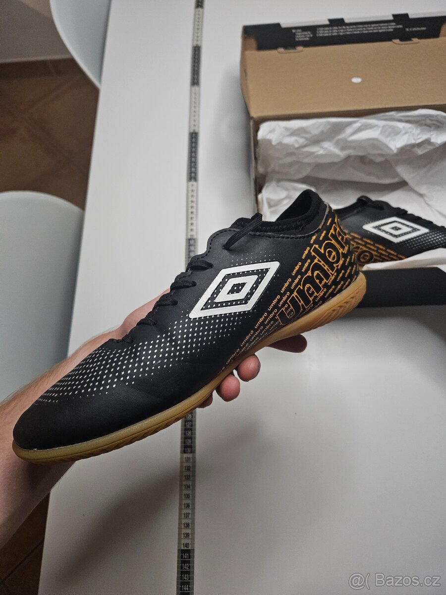 Umbro UK 8 - 3