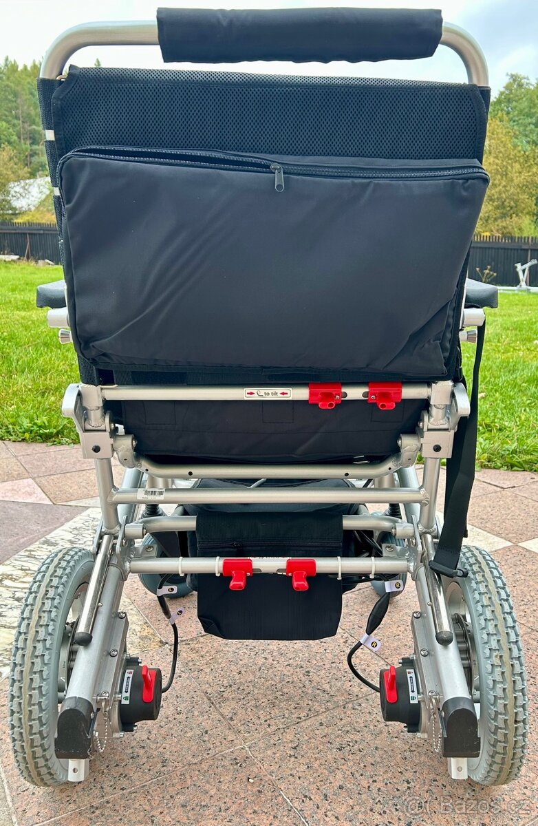Prodám levně elektrický invalidní vozík - 3