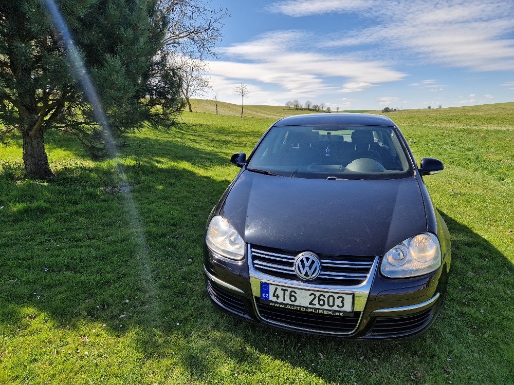 Prodám VW Jetta 1,6 - 3