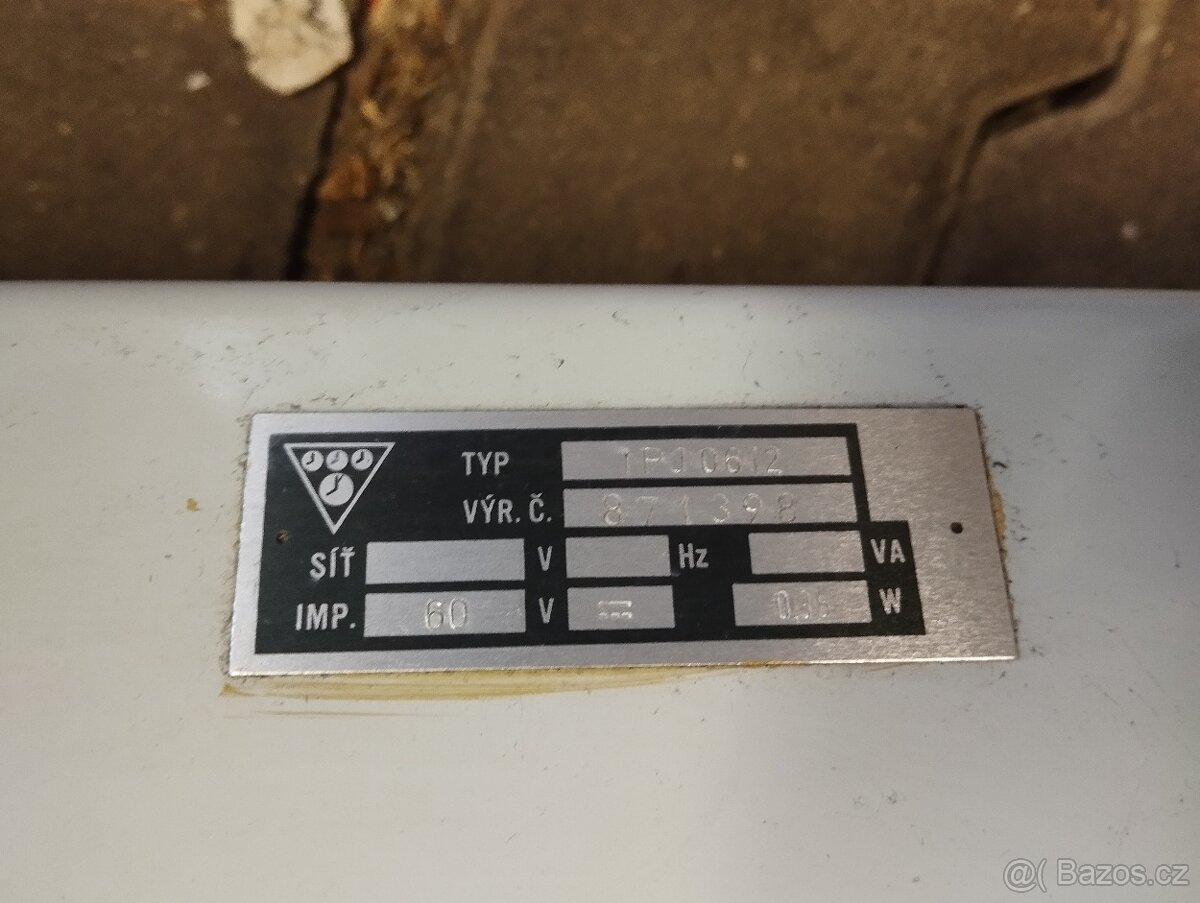 Pragotron překlápěcí - 3