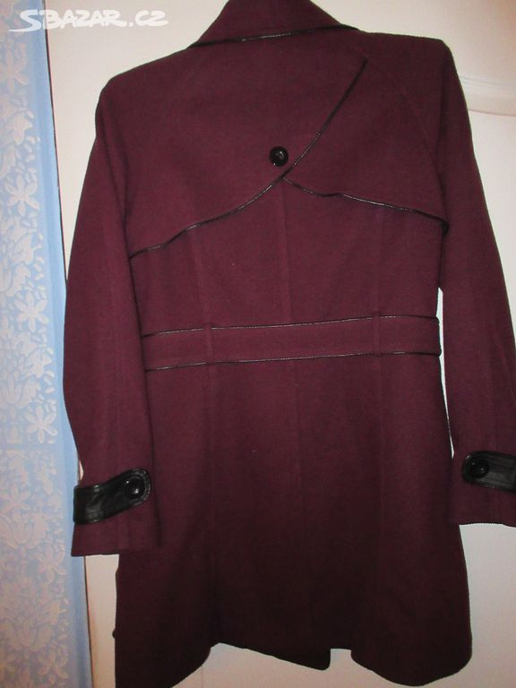 Vínový kabát vel 16, tj. 44. - 3