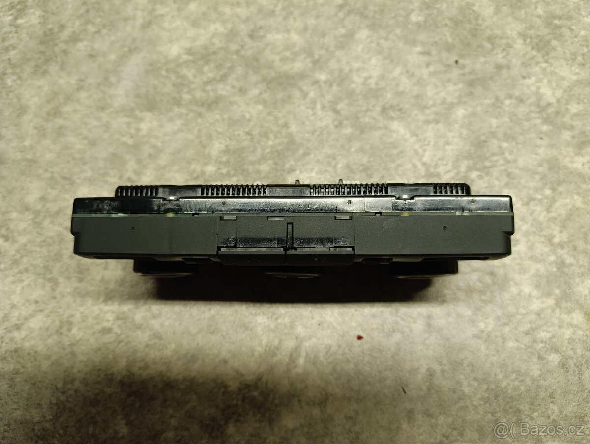 Ovládací panel Passat - 3