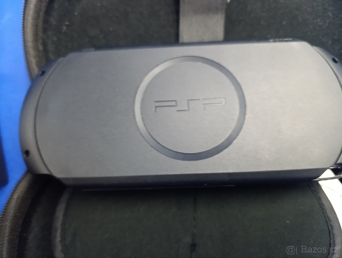 Sony PSP PlayStation Portable Street + Hry - 3