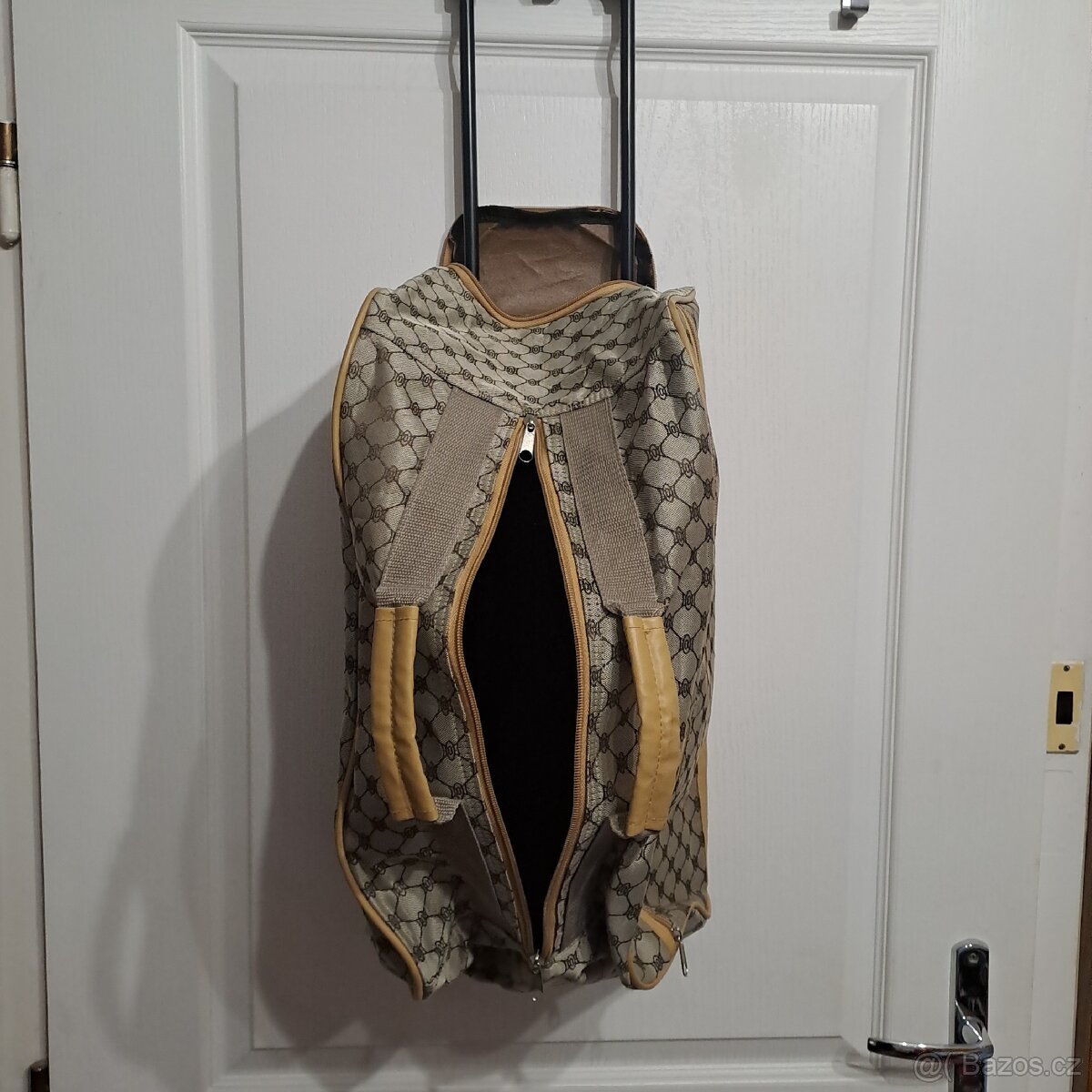 RETRO CESTOVNÍ TAŠKA NA KOLEČKÁCH - 3