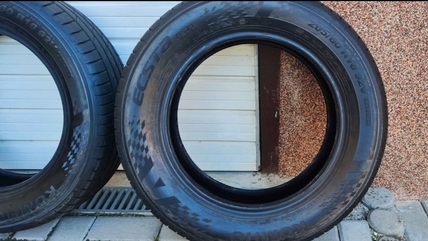 Pneumatiky Kumho 205/60/16 92V - 3