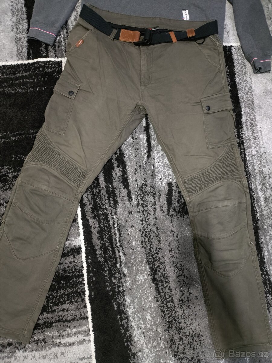 Kalhoty + mikina PSÍ - 3