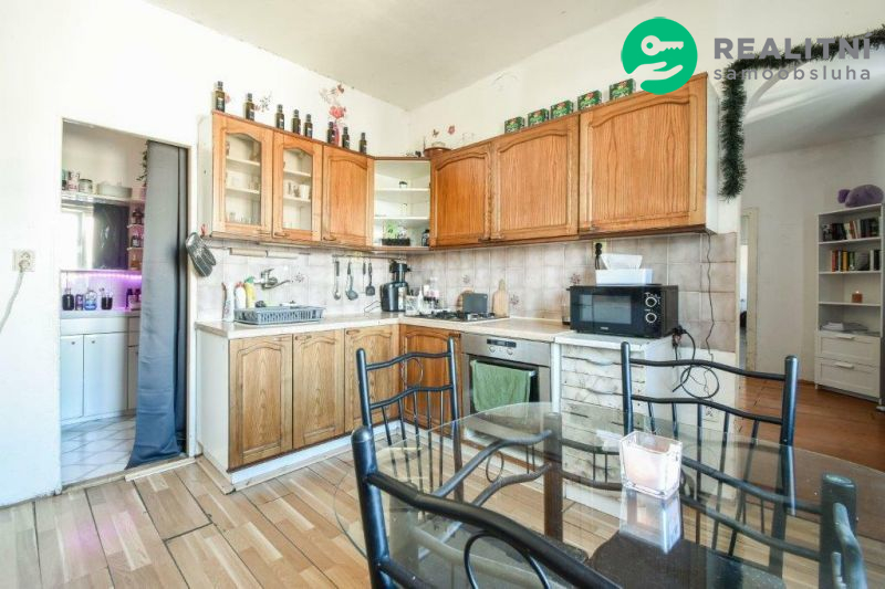 Víceúčelový dům s byty u Olomouce Velká Bystřice - 3