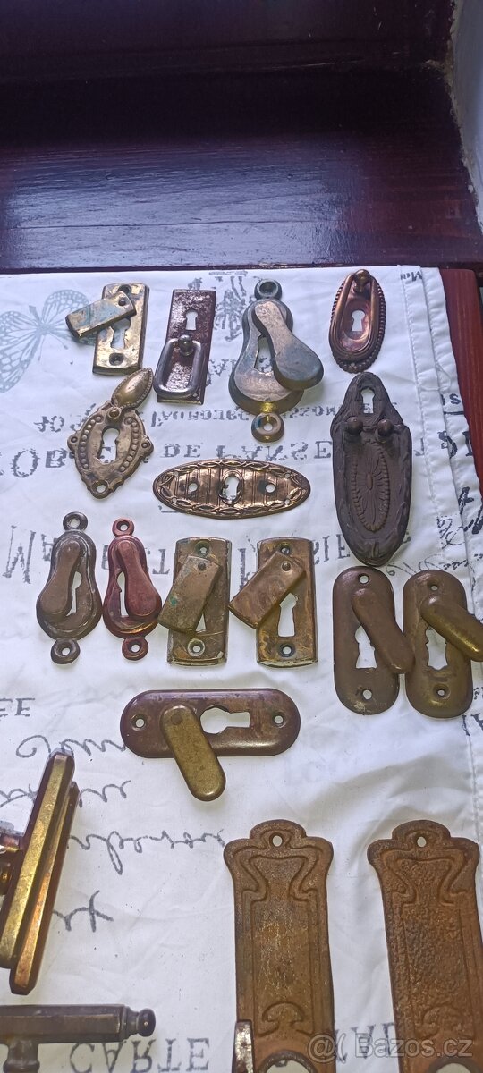 Staré kování - různé. - 3