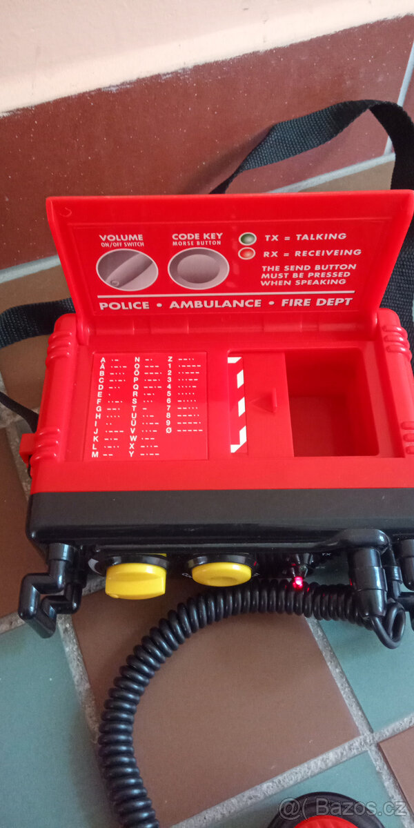 Vysílačky HASIČI, omalovánky a hra - 3