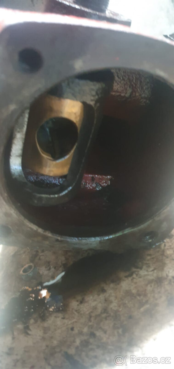 náhon kosy MF70 - 3