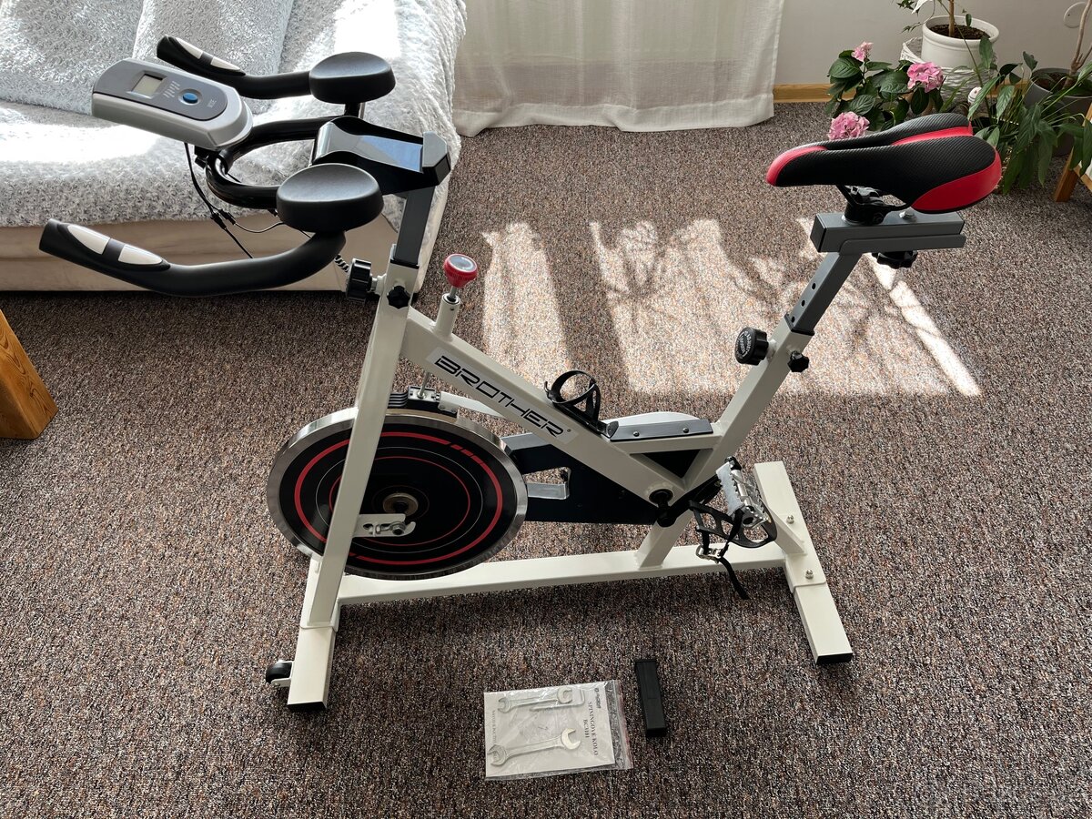 Spiningové kolo Brother - 3