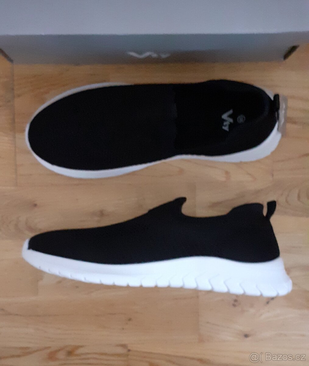 Černé slip-on tenisky - 3