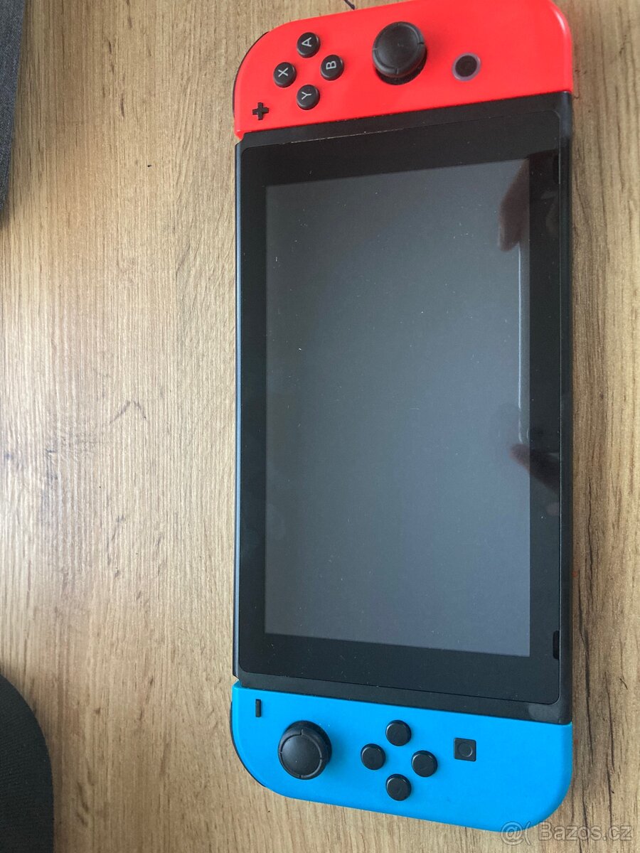 Nintendo switch - 3