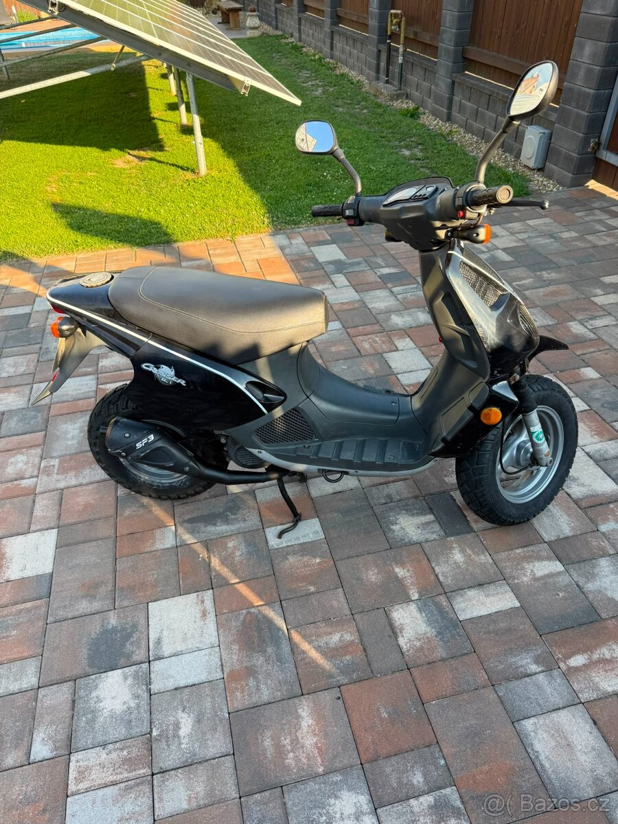 Skútr Malagutti crosser - 3