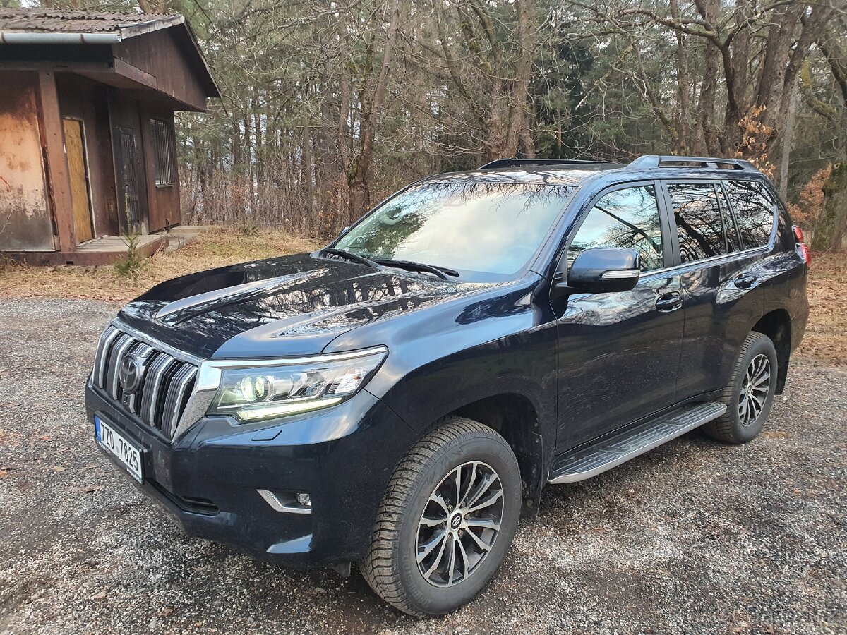 Prodám Toyota Land Cruiser 2,8D-4D,04/2021