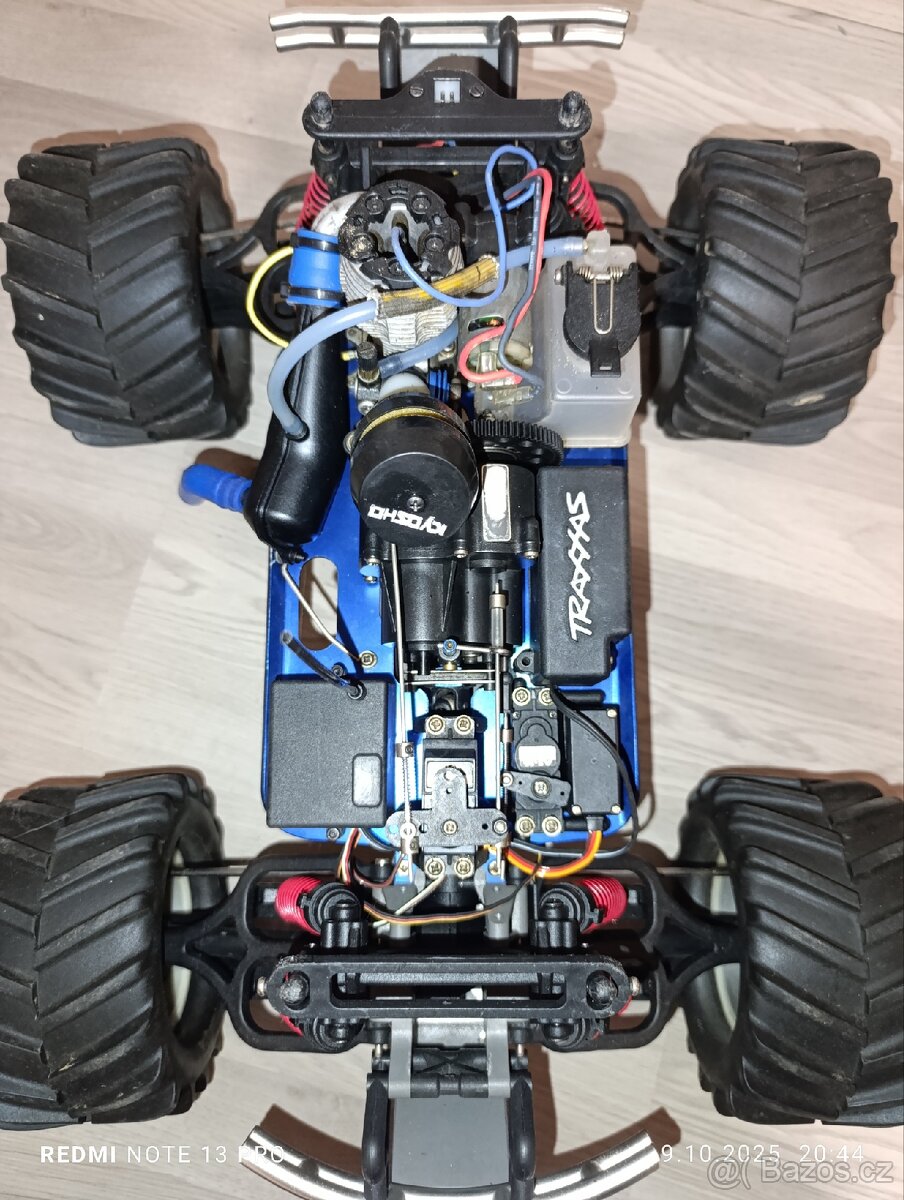 RC nitro auto Traxxas T-Maxx - 3