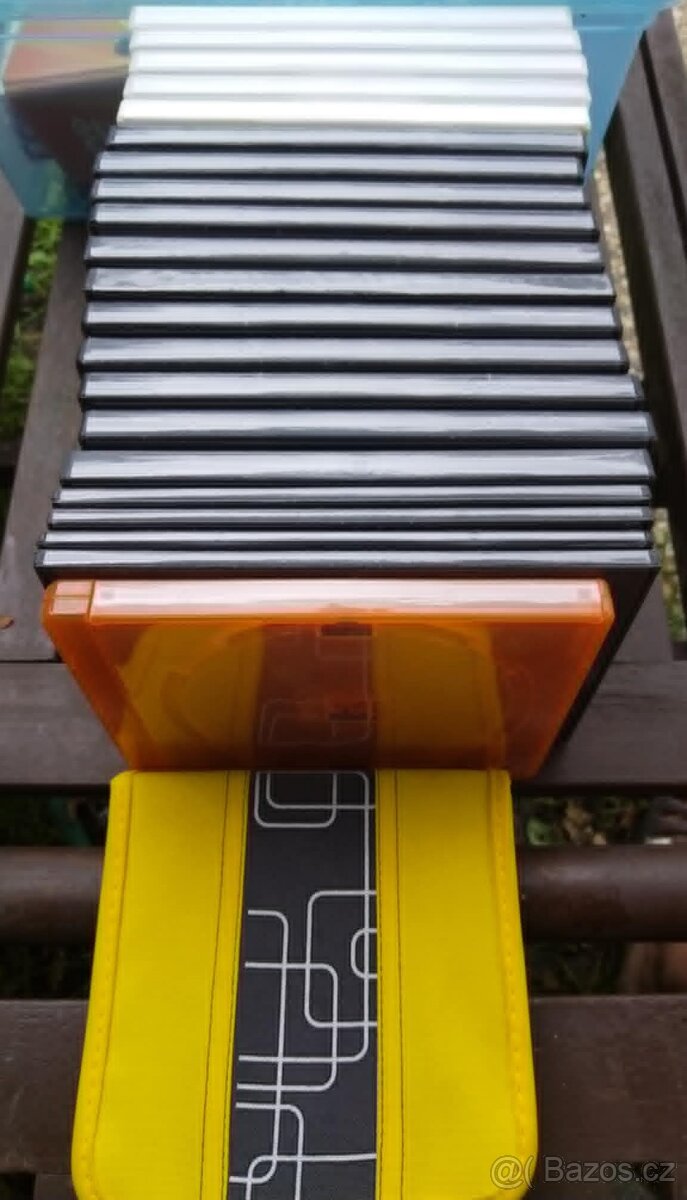 Prázdné plastové obaly na DVD, CD a pouzdro - 3