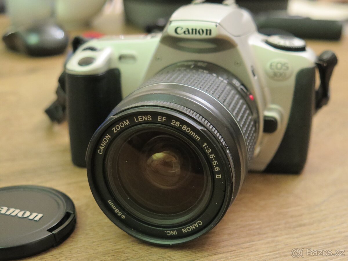 Canon EOS 300 + 28-80 mm II + grip - 3