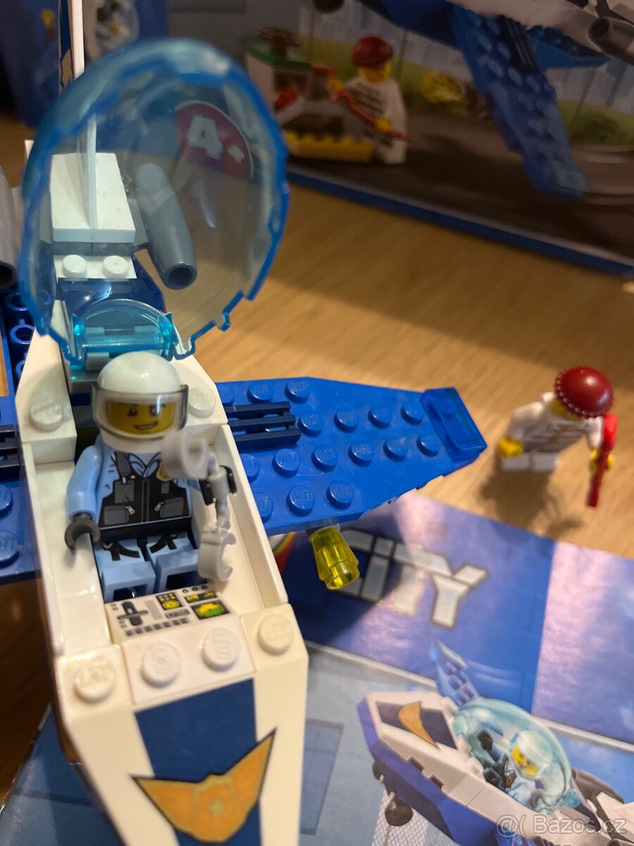 Lego City 60206 Hlídka Letecké policie - 3