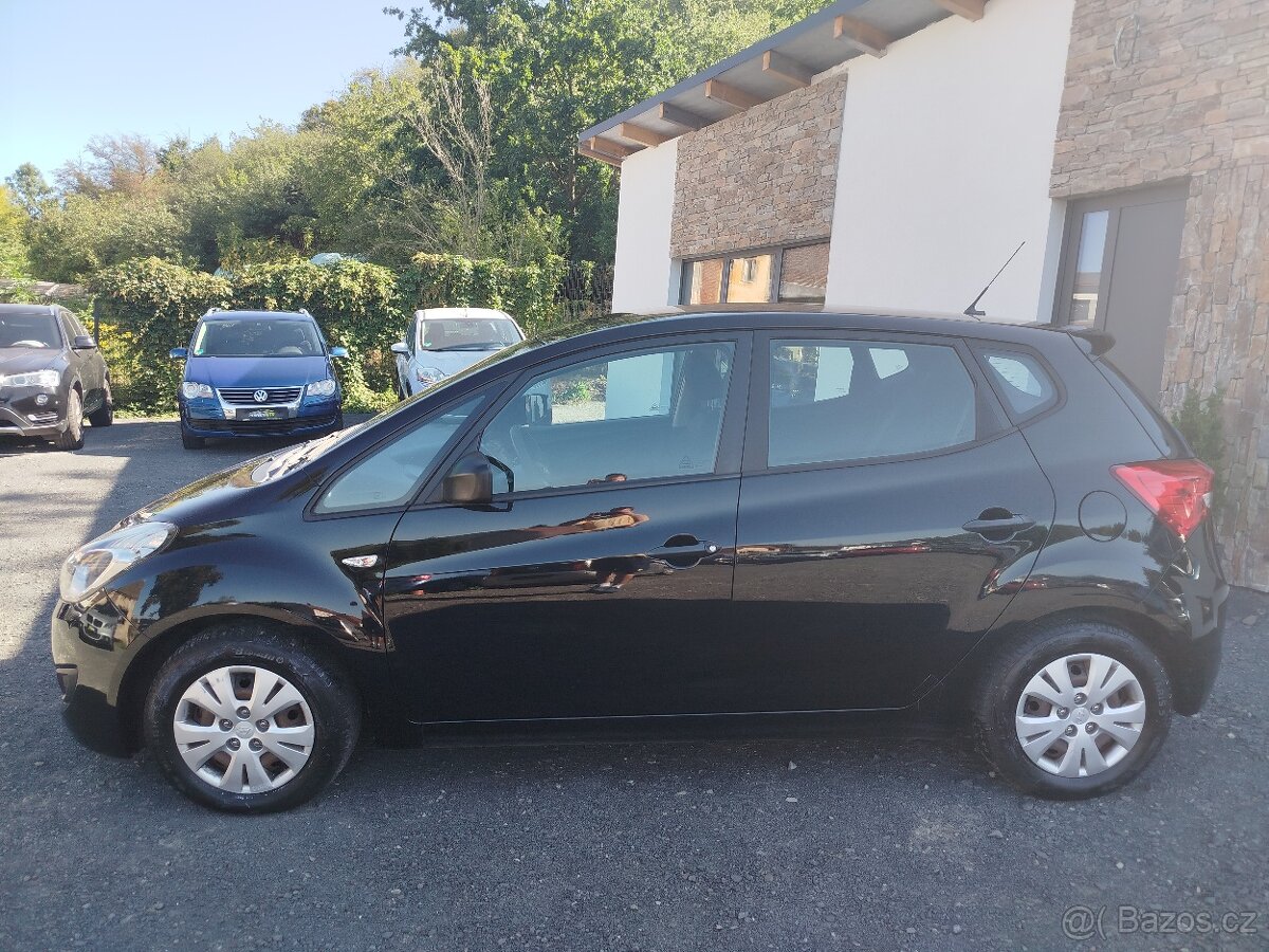 Hyundai ix20 1.4i 66 kW, r.v. 9/2011, najeto 157.962 km - 3