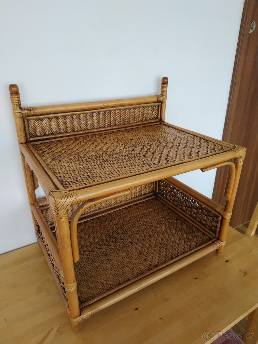 Stolek z přírodního ratanu a bambusu - 3