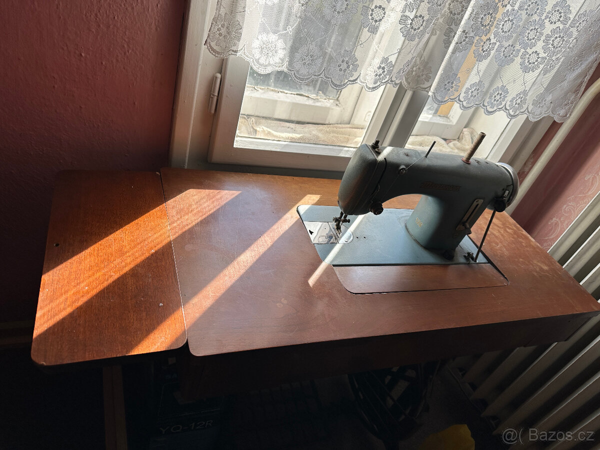 Šicí stroj Minerva 126. - 3
