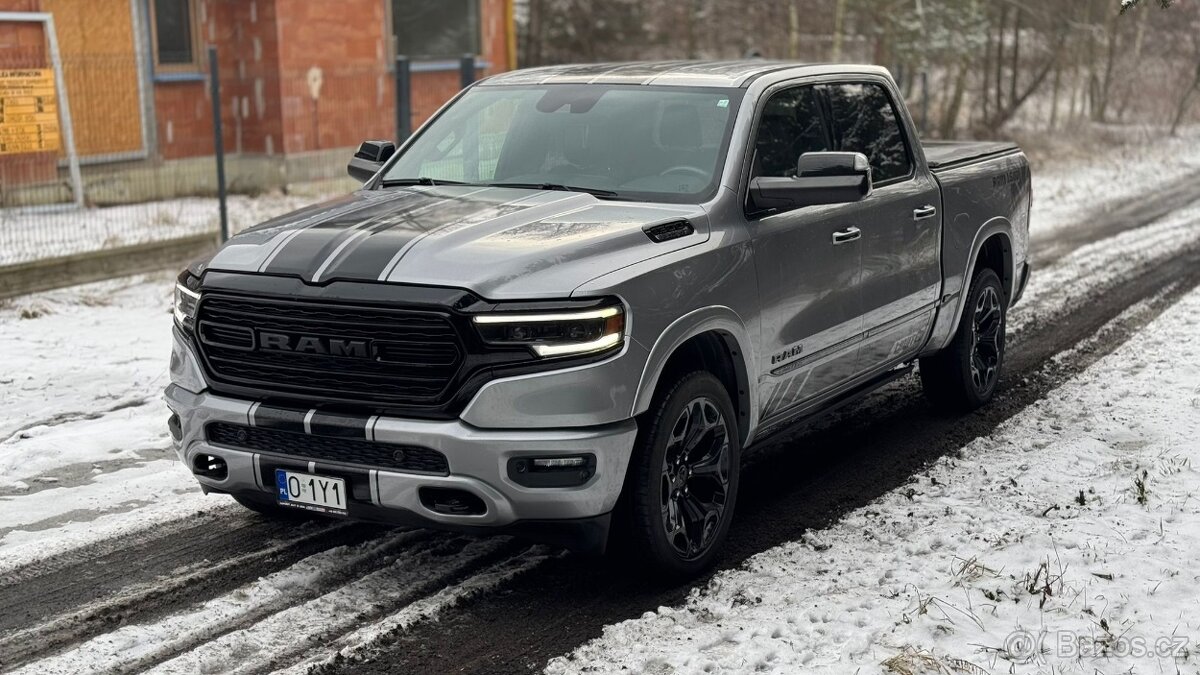Dodge Ram 1500 4x4 5.7 hemi Limited 2020 - 3