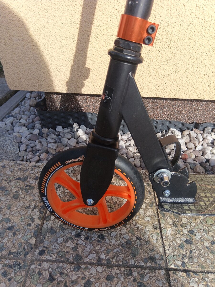 Dětská skládací koloběžka . - 3