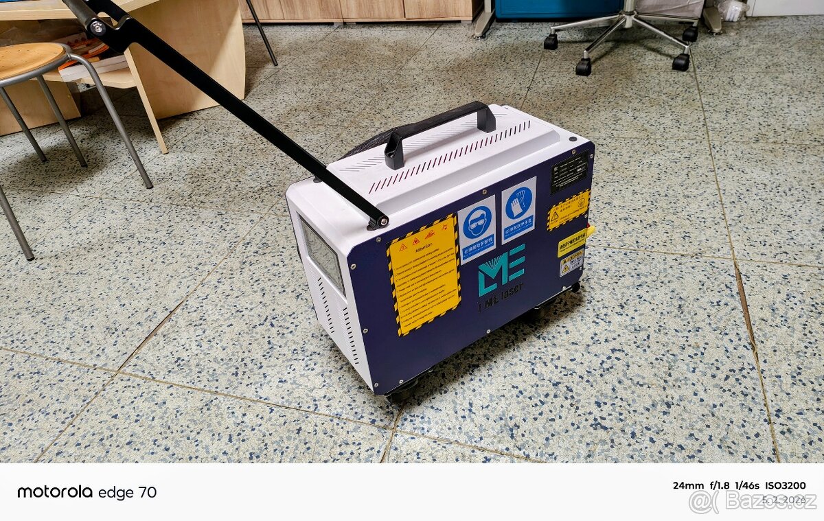 Pulsní čistící laser 300W - 3